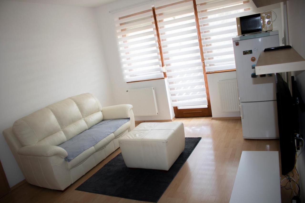 Csalogany Apartman Apartment Szekszard Luaran gambar