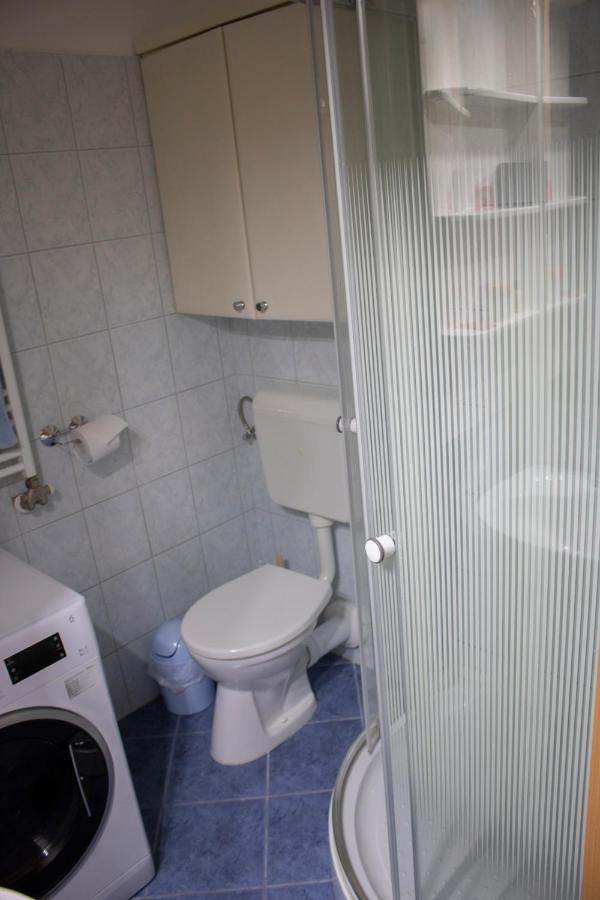 Csalogany Apartman Apartment Szekszard Luaran gambar